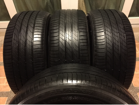 ยาง Michelin Primacy 3st 225 50 17 ปลายปี14 ดอกเยอะ พร้อมใช้งาน ราคาไม่แพง