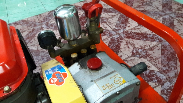 ขายเครื่องติดปั้มพ่น Yoshi นำเข้าญี่ปุ่น