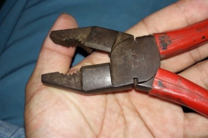 ขายคีมปากจิ้งจกเยอรมัน  GERMANY. SIZE 8"มือสองสภาพดี