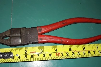 ขายคีมปากจิ้งจกเยอรมัน  GERMANY. SIZE 8"มือสองสภาพดี