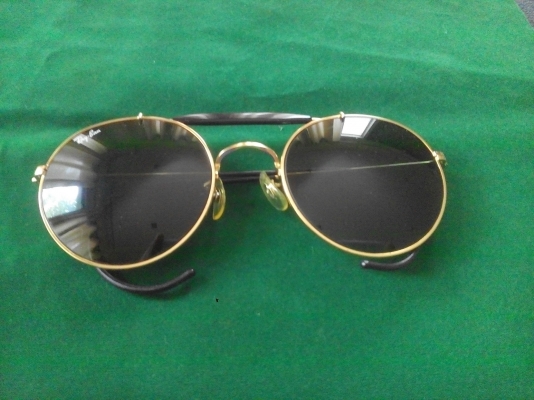 ขายถูก แว่น Rayban แท้ พร้อมกล่องแท้  ใบรับประกัน