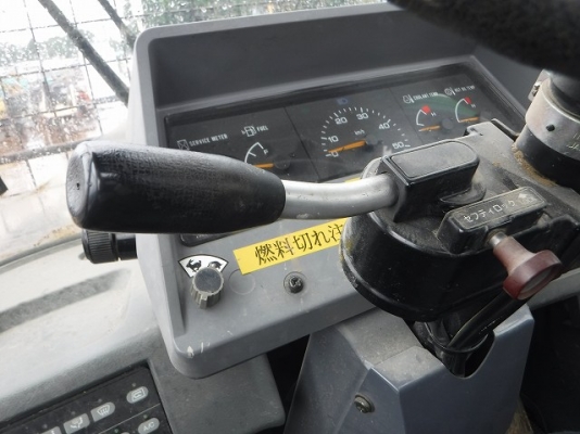 รถตักWA80-3SS รถปีใหม่2005เก่าญี่ปุ่นสภาพสวยหล่อเลยคันนิ ใช้งานน้อย5000นิดๆ