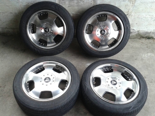 ขอบ15นิ้ว4รู100/114 พร้อมยาง ชุดนี้ ราคา 5800 บาท