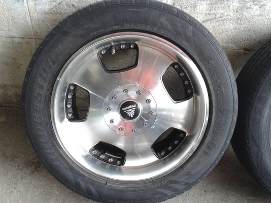 ขอบ15นิ้ว4รู100/114 พร้อมยาง ชุดนี้ ราคา 5800 บาท ขอบ15นิ้ว4รู100/114 พร้อมยาง ชุดนี้ ราคา 5800 บาท