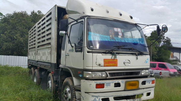Hino 2k รถ12ล้อรั้ว กระบะยาว 7.50.  เมตร