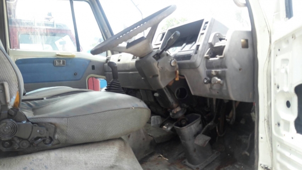 Hino 2k รถ12ล้อรั้ว กระบะยาว 7.50.  เมตร