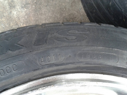 ขอบ15นิ้ว4รู100/114 พร้อมยาง ชุดนี้ ราคา 5800 บาท