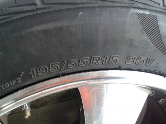 ขอบ15นิ้ว4รู100/114 พร้อมยาง ชุดนี้ ราคา 5800 บาท