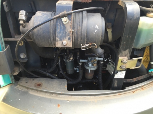 ขายแบคโฮ KOBELCO SK 35SR-2 รถสภาพสวย ขายแบคโฮ KOBELCO SK 35SR-2 รถสภาพสวย