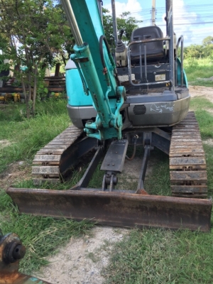 ขายแบคโฮ KOBELCO SK 35SR-2 รถสภาพสวย ขายแบคโฮ KOBELCO SK 35SR-2 รถสภาพสวย