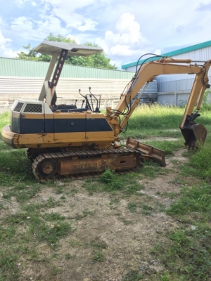 ขาย KOMATSU PC 30-5 สภาพเดิมๆ