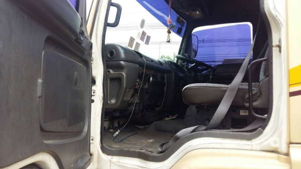 ขายรถหัวลาก 10 ล้อ 2 เพลา ISUZU และ นิสสัน UD454 รถสวยพ ร้อมใช้ ราคา.1150000 ราคาต่อรอง
