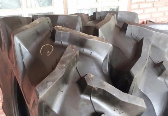 ยางหน้า หลัง คูโบต้ายันม่าร์ 45 47 49แรงคับ