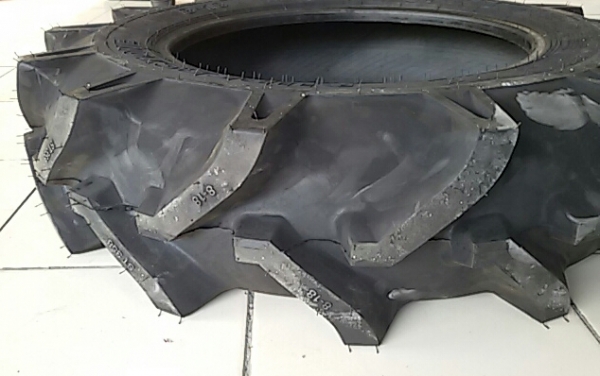 ยางหน้า หลัง คูโบต้ายันม่าร์ 45 47 49แรงคับ