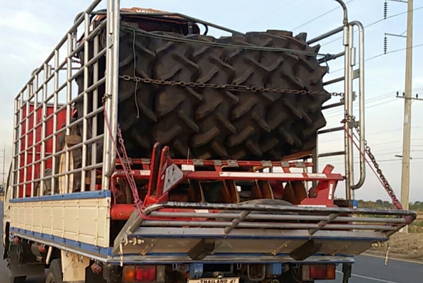 ยางหน้า หลัง คูโบต้ายันม่าร์ 45 47 49แรงคับ