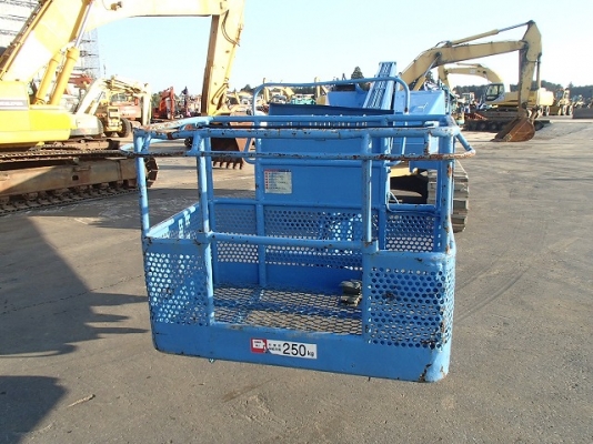 บูมลิฟต์ Aichi SR182 ยกได้สูง 18 เมตร นำเข้าจากญี่ปุ่น ไม่เคยใช้งานในไทย ราคาไม่แพง บูมลิฟต์ Aichi SR182 ยกได้สูง 18 เมตร นำเข้าจากญี่ปุ่น ไม่เคยใช้งานในไทย ราคาไม่แพง