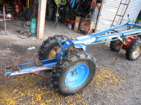 ขายตัวรุ้งเพชรสภาพสวยๆยังไมเคยเปิดครับ 0810074646 ครับ