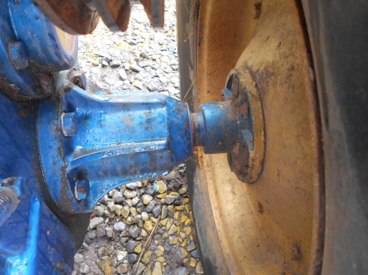 ขายตัวรุ้งเพชรสภาพสวยๆยังไมเคยเปิดครับ 0810074646 ครับ