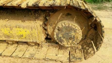 KOMATSU 415,000 บาท PC120-5 เครื่องดี ปั้มดี (ไฟฟ้าตัด) โช่หนา ช่วงล่างพอใช้ เอกสารสัญญาซื้อขาย  รถอยู่ จ.สุรินทร์.  090-772-3710 090-772-3708