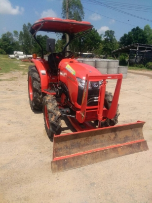 ขายรถไถ KUBOTA 36 แรง ปี58 ใช้งานได้ 540 ชม.