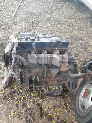 ขายเครื่อง 4be1พร้อมเกียร์ ข้อstd