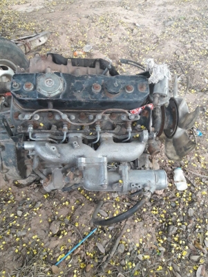 ขายเครื่อง 4be1พร้อมเกียร์ ข้อstd