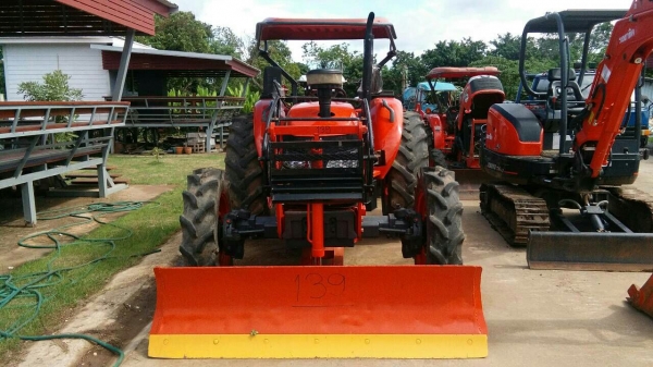 ขายรถแทรกเตอร์คูโบต้า รุ่น M70