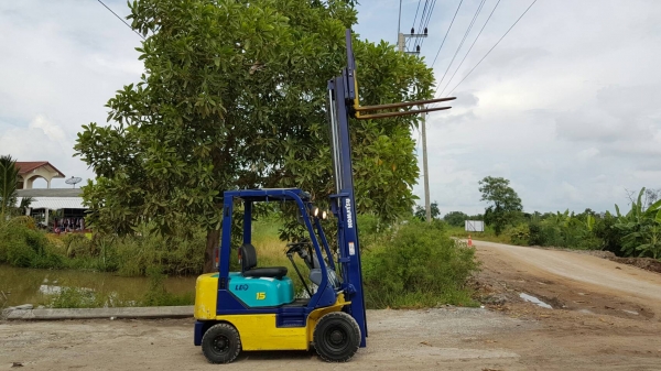 ขายด่วนรถยกKOMATSU FG15-16 ยก1.5ตันเสาสูง3เมตรแผงสไลย์รถนอกนำเข้ายังไม่เคยใช้งานในเมืองไทยเลย=รุ่นใหม่ขายถูกๆๆ