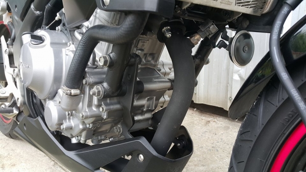 CB300f 2015 รถบ้านใช้งานน้อย สวยมาก ราคาต่อรองได้ CB300f 2015 รถบ้านใช้งานน้อย สวยมาก ราคาต่อรองได้