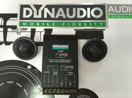 ขายลำโพง DYNAUDIO 240 MKII วอล์ยคอล์ยอลูมิเนียม3" ขายลำโพง DYNAUDIO 240 MKII วอล์ยคอล์ยอลูมิเนียม3"