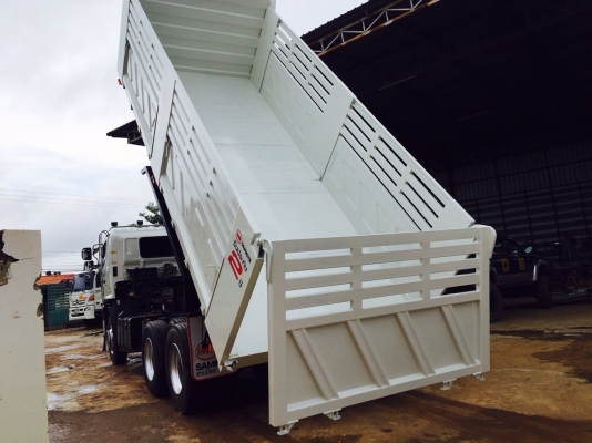 ขายรถสิบล้อดัมพ์ HINO เครื่อง 344 แรง สค.ปี 56 รุ่น 50 ปีทอง ท่อไอเสียตัวS กระบะดัมพ์สามมิตรต่อใหม่ทั้งลูก เครื่องดี ยางใหม่ ภายในสวย มีระบบลากพ่วง พร้อมใช้งานสุดๆ