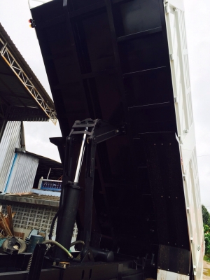 ขายรถสิบล้อดัมพ์ HINO เครื่อง 344 แรง สค.ปี 56 รุ่น 50 ปีทอง ท่อไอเสียตัวS กระบะดัมพ์สามมิตรต่อใหม่ทั้งลูก เครื่องดี ยางใหม่ ภายในสวย มีระบบลากพ่วง พร้อมใช้งานสุดๆ