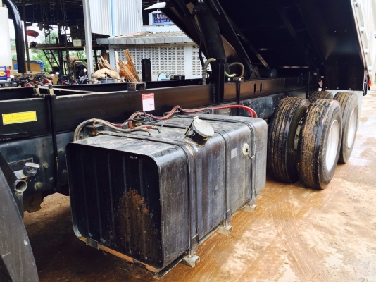 ขายรถสิบล้อดัมพ์ HINO เครื่อง 344 แรง สค.ปี 56 รุ่น 50 ปีทอง ท่อไอเสียตัวS กระบะดัมพ์สามมิตรต่อใหม่ทั้งลูก เครื่องดี ยางใหม่ ภายในสวย มีระบบลากพ่วง พร้อมใช้งานสุดๆ