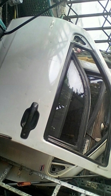 กระจกรถยนต์กันกระสุน(ลดราคา)