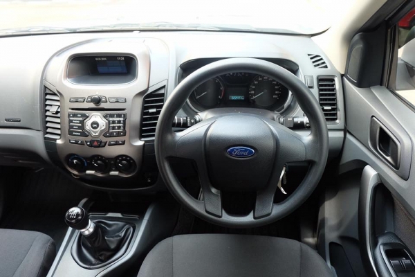Ford Ranger 2.2open cab สีเทา ปี 2014 Ford Ranger 2.2open cab สีเทา ปี 2014