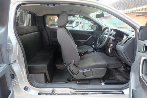 Ford Ranger 2.2open cab สีเทา ปี 2014