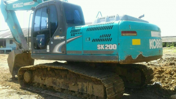 ขายรถแบคโฮ KOBELCO SK200-8 YN12 SUPER เอกสารอินวอย ไมล์ 17704 ราคา 1600000