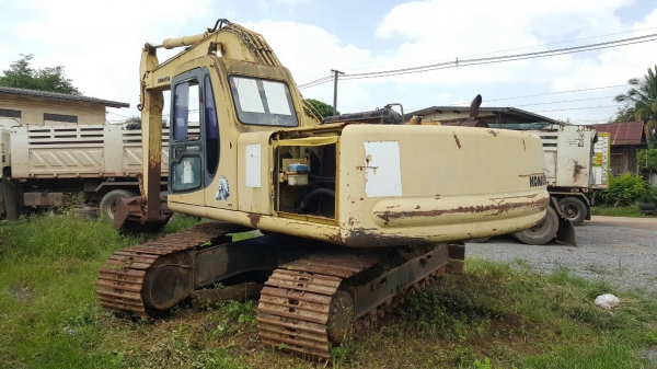 ขาย แบคโฮ KOMATSU PC200-6 เอกสารใบซื้อขาย ช่วงล่างเต็ม ไฟฟ้าตัดแล้ว ราคาคุยกันได้ครับ ขาย แบคโฮ KOMATSU PC200-6 เอกสารใบซื้อขาย ช่วงล่างเต็ม ไฟฟ้าตัดแล้ว ราคาคุยกันได้ครับ