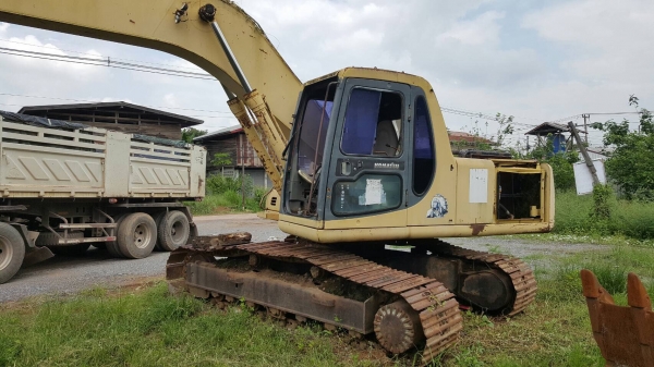 ขาย แบคโฮ KOMATSU PC200-6 เอกสารใบซื้อขาย ช่วงล่างเต็ม ไฟฟ้าตัดแล้ว ราคาคุยกันได้ครับ ขาย แบคโฮ KOMATSU PC200-6 เอกสารใบซื้อขาย ช่วงล่างเต็ม ไฟฟ้าตัดแล้ว ราคาคุยกันได้ครับ