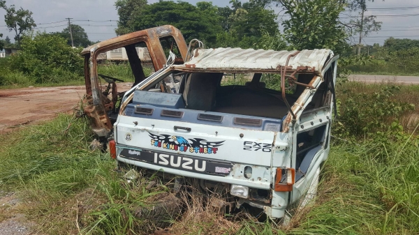 ขายตามสภาพ ไม่แยกขาย หัวเก๋ง ISUZU ROCKY และหัวเก๋ง HINO สิงห์ไฮเทค จะซื้อจริงค่อยโทรมานะครับ ขายตามสภาพ ไม่แยกขาย หัวเก๋ง ISUZU ROCKY และหัวเก๋ง HINO สิงห์ไฮเทค จะซื้อจริงค่อยโทรมานะครับ