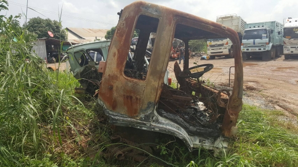 ขายตามสภาพ ไม่แยกขาย หัวเก๋ง ISUZU ROCKY และหัวเก๋ง HINO สิงห์ไฮเทค จะซื้อจริงค่อยโทรมานะครับ ขายตามสภาพ ไม่แยกขาย หัวเก๋ง ISUZU ROCKY และหัวเก๋ง HINO สิงห์ไฮเทค จะซื้อจริงค่อยโทรมานะครับ