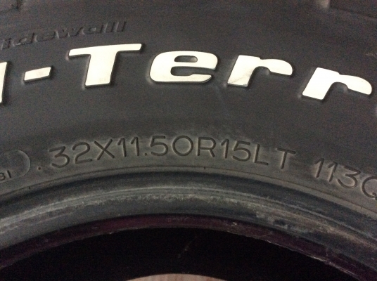 ขายยางBF Mud 32*11.5*15R ไม่มีปะ ไม่บวมมี1เส้น