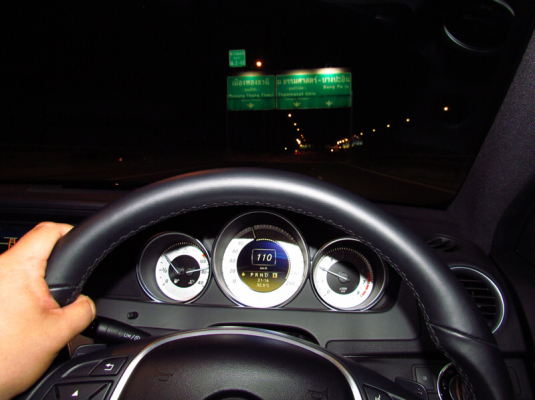 Benz C180 AMG ตัว Coupe สภาพสวย ใช้น้อยมาก ราคาไม่แพง