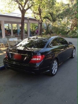 Benz C180 AMG ตัว Coupe สภาพสวย ใช้น้อยมาก ราคาไม่แพง