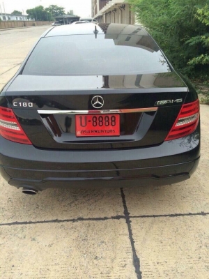 Benz C180 AMG ตัว Coupe สภาพสวย ใช้น้อยมาก ราคาไม่แพง