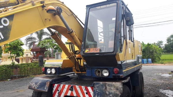 ขายรถแบคโฮ Kobelco sk04ws พร้อมหัวเจาะ,ปุ้งกี๊2ลูก,เอกสารเล่มทะเบียนครับ.