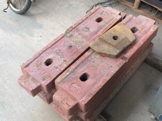 ขาย!! เหล็กแท่งตัน