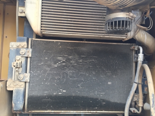 รถแบคโฮ CAT 312D ( กระบอกดำ. ) , ( รถทำ 1x,xxx กว่า ชม. ) สนใจติดต่อ 081 - 6079515