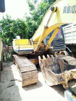 ขาย 695,000ก่านอก 3 ปี KOBELCO SK200 Mark 3 เครื่องดี ปั้มดี (ไฟฟ้าครบ) โช่หนา ช่วงล่างเต็ม แอร์เย็น เอกสารอินวอยท์(ร้อยเอ็ด) 090-772-3710 090-772-3708 ขาย 695,000ก่านอก 3 ปี KOBELCO SK200 Mark 3 เครื่องดี ปั้มดี (ไฟฟ้าครบ) โช่หนา ช่วงล่างเต็ม แอร์เย็น เอกสารอินวอยท์(ร้อยเอ็ด) 090-772-3710 090-772-3708