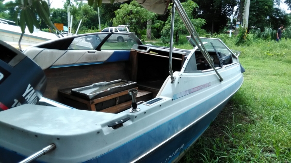 ต้องการขายบอดีั Bayliner capri